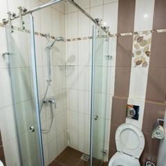 Отель Shine House, Адлер, Краснодарский край