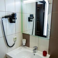 Отель Shine House, Адлер, Краснодарский край