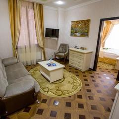 Отель Shine House, Адлер, Краснодарский край
