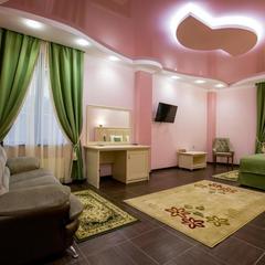 Отель Shine House, Адлер, Краснодарский край