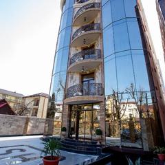 Отель Shine House, Адлер, Краснодарский край