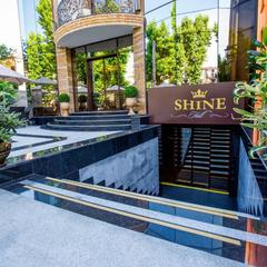 Отель Shine House, Адлер, Краснодарский край