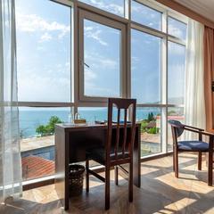 Отель Черное море, Адлер, Краснодарский край