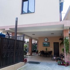 Гостевой дом Инесса, Адлер, Краснодарский край