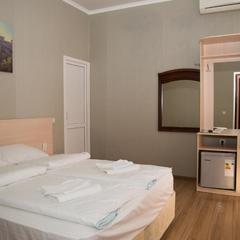 Гостевой дом Leo Grand, Адлер, Краснодарский край