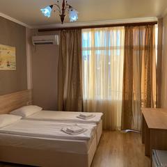 Гостевой дом Leo Grand, Адлер, Краснодарский край