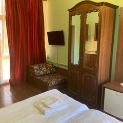 Гостевой дом Leo Grand, Адлер, Краснодарский край