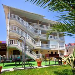 Гостевой дом Яна, Адлер, Краснодарский край