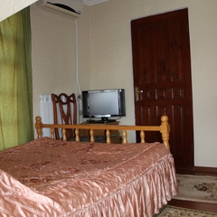 Гостиница Колибри на Просвещения, Адлер, Краснодарский край