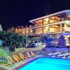 Гостевой дом Корона, Адлер, Краснодарский край