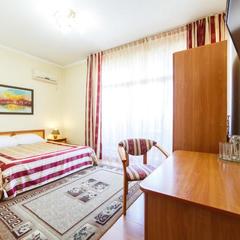 Отель Лаура, Адлер, Краснодарский край