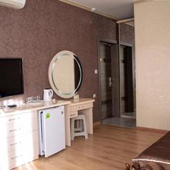 Гостевой дом-музей На Цветочной, Адлер, Краснодарский край