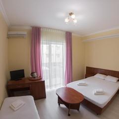 Отель Аквамарин-Парк, Адлер, Краснодарский край