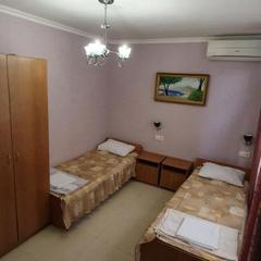 Отель Три богатыря, Адлер, Краснодарский край