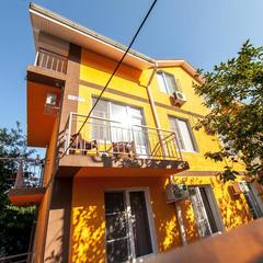 Гостевой дом Счастливый Слон, Адлер, Краснодарский край