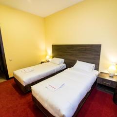 Гостиница Красный Подсолнух, Алексеевка (Белгородская область), Белгородская область