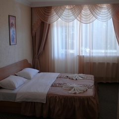 Отель Алупка, Алупка, Крым