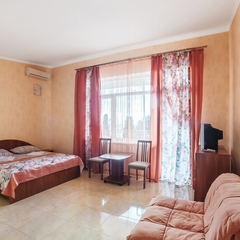 Усадьба У графского парка, Алупка, Крым