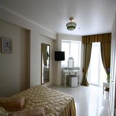 Отель La Bonne Maison, Алушта, Крым