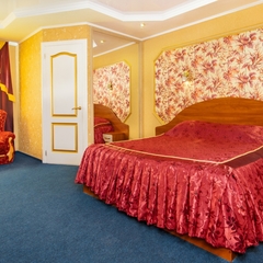 Гостиница Летучая мышь, Алушта, Крым