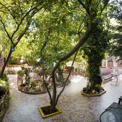 Гостиница Летучая мышь, Алушта, Крым