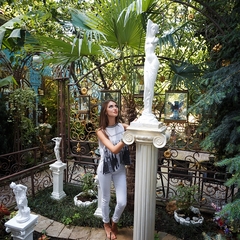 Гостиница Летучая мышь, Алушта, Крым