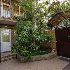 Гостевой дом Рыжий Кот, Алушта, Крым