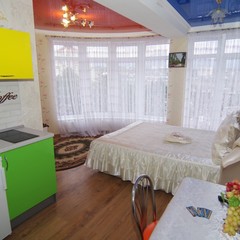 Гостевой дом Гостиный дом У Ярославовны, Алушта, Крым