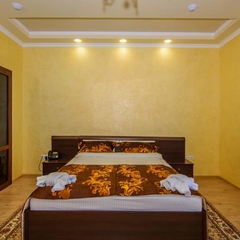 Отель VK-Hotel-Royal, Алушта, Крым