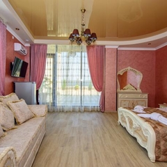 Отель VK-Hotel-Royal, Алушта, Крым