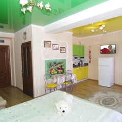 Гостевой дом Гостиный дом У Ярославовны, Алушта, Крым