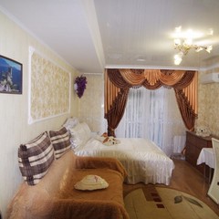 Гостевой дом Гостиный дом У Ярославовны, Алушта, Крым