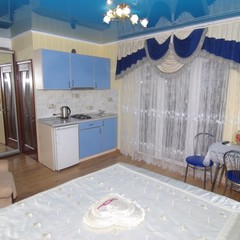 Гостевой дом Гостиный дом У Ярославовны, Алушта, Крым