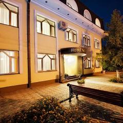 Отель Бизнес-отель Нефтяник, Альметьевск, Татарстан