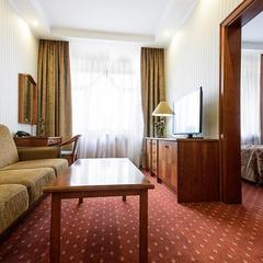 Отель Бизнес-отель Нефтяник, Альметьевск, Татарстан