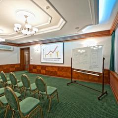 Отель Бизнес-отель Нефтяник, Альметьевск, Татарстан