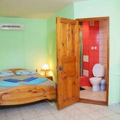 Комплекс отдыха Dinamo 1 Holiday Park, Анапа, Краснодарский край