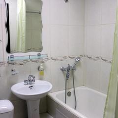 Гостиница Аир, Артем, Приморский край