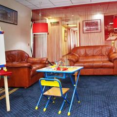 Гостиница Венеция, Артем, Приморский край