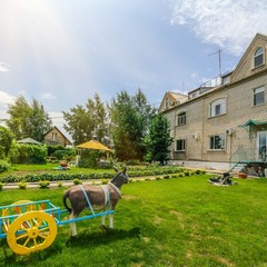 Отель Монро, Артем, Приморский край