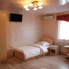 Отель Космос, Артем, Приморский край