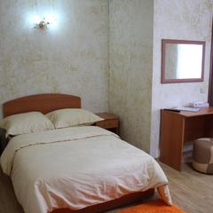 Отель Космос, Артем, Приморский край