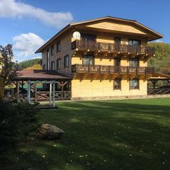 База семейного отдыха Шале Яковка, Белокуриха, Республика Алтай