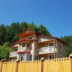 Гостевой дом Усадьба Жар-Птица, Белокуриха, Республика Алтай