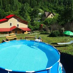 Гостевой дом Усадьба Жар-Птица, Белокуриха, Республика Алтай