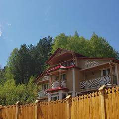Гостевой дом Усадьба Жар-Птица, Белокуриха, Республика Алтай