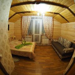 Гостевой дом Усадьба Жар-Птица, Белокуриха, Республика Алтай