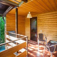 Гостинично-туристический комплекс Виктория, Бжид, Краснодарский край