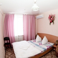 Гостиница Славянка, Богучар, Воронежская область