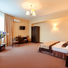 Гостиница Граф Толстой, Брянск, Брянская область